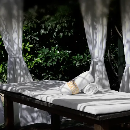 Luna Park Yoga & Hotel 3*