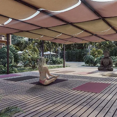 Luna Park Yoga & 3* Malgrat de Mar