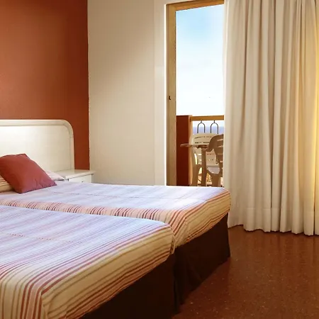 Luna Park Yoga & 3* Malgrat de Mar