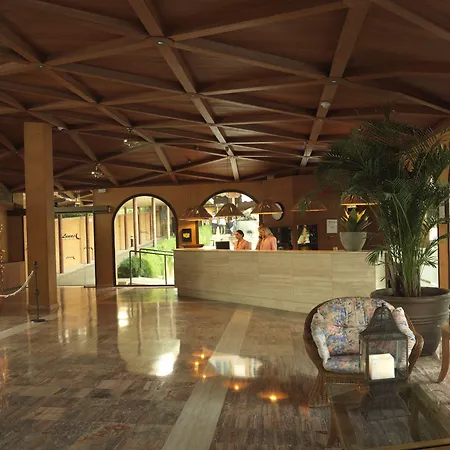 Hotel Luna Park Yoga & 3*